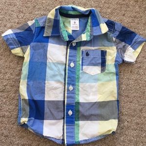 Carter’s boys short sleeve button up shirt size 9M